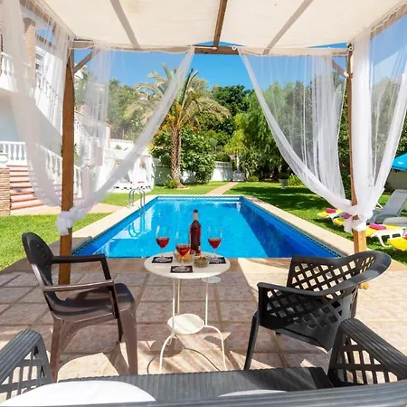 Villa Arantxa By